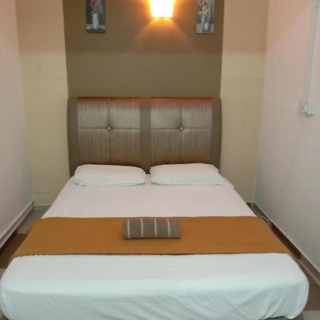 Ulfah Hotel Мерсінг Екстер'єр фото